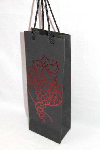 210g black cardboard wine bag with golden foil printing grape shape, #03034