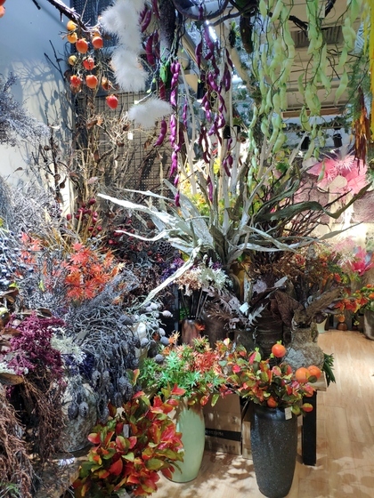 9103 ZUOMOGONGYI artificial flowers & plants factory wholesale supplier showroom 010