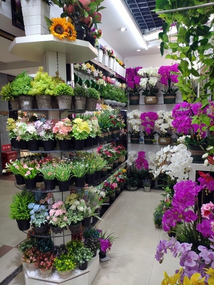 9104 SIHAI Artificial Flowers & Plants showroom 006