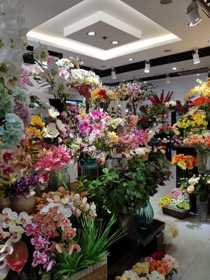 9122 HangBin Fake Plants Showroom 002