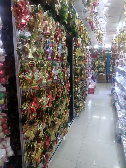 9151A JQ Christmas Gifts Factory Wholesale Supplier in Yiwu China. Showroom 013