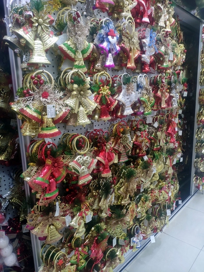 9151A JQ Christmas Gifts Factory Wholesale Supplier in Yiwu China. Showroom 015