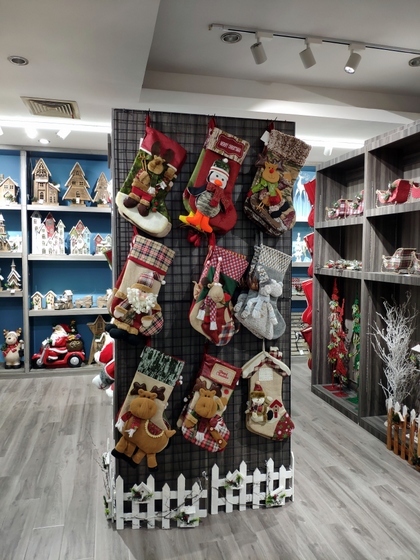 Info about 9172 BoYang Christmas Crafts factory wholesale supplier: showroom shop, products, MOQ, catalog, price list, contact phone number, wechat, email etc. 