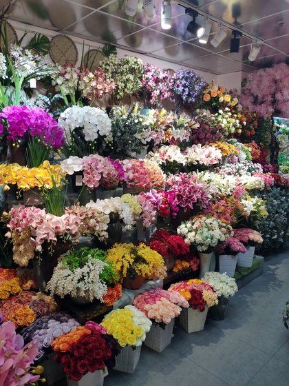 9191 DieLianHua Flowers Showroom 008