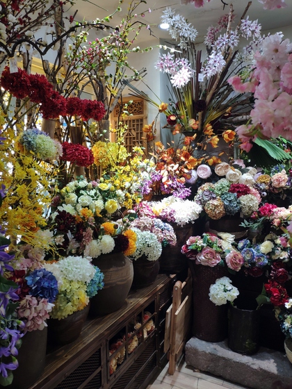 9197 HanQing Flowers Showroom 005