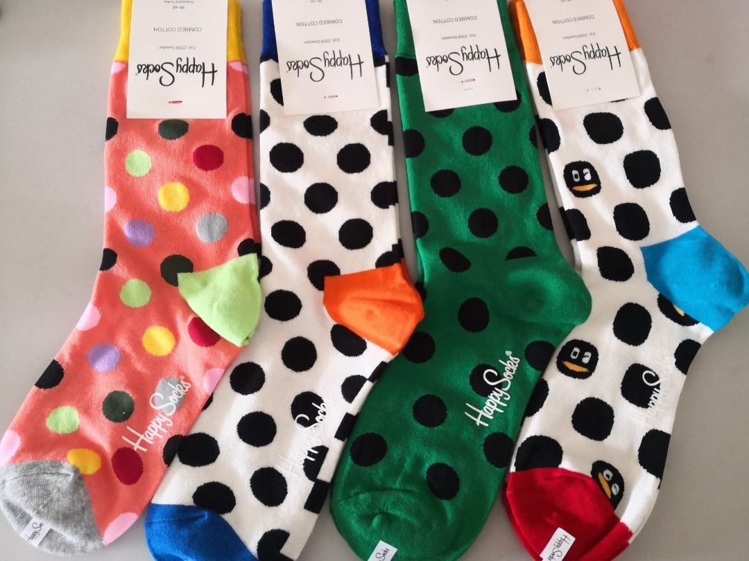 9_socks_with_your_my_own_logo_in_yiwu_market