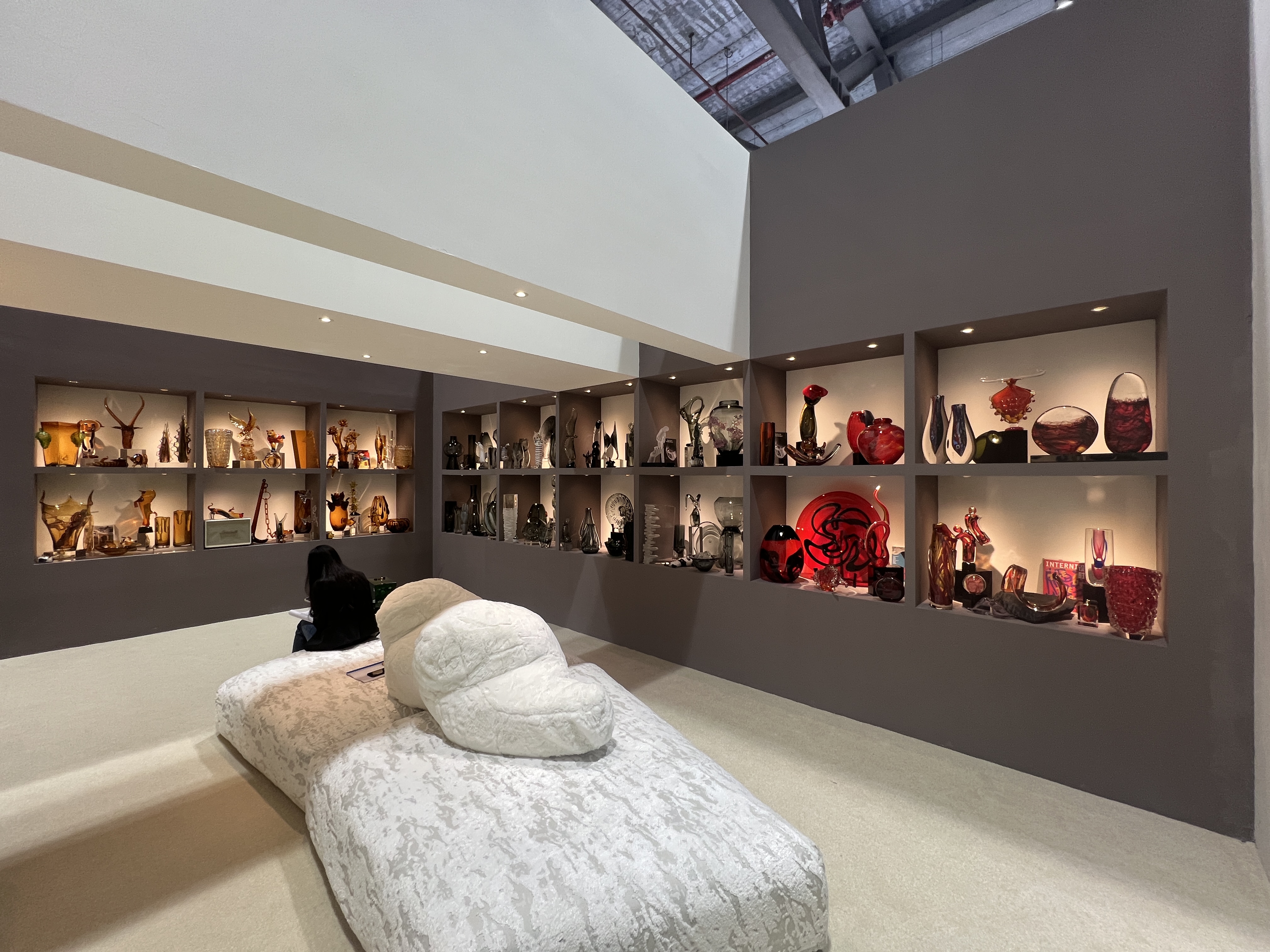 TIANHAOGELEI Glaze Glass Arts Canton Fair Showroom 2025, 03