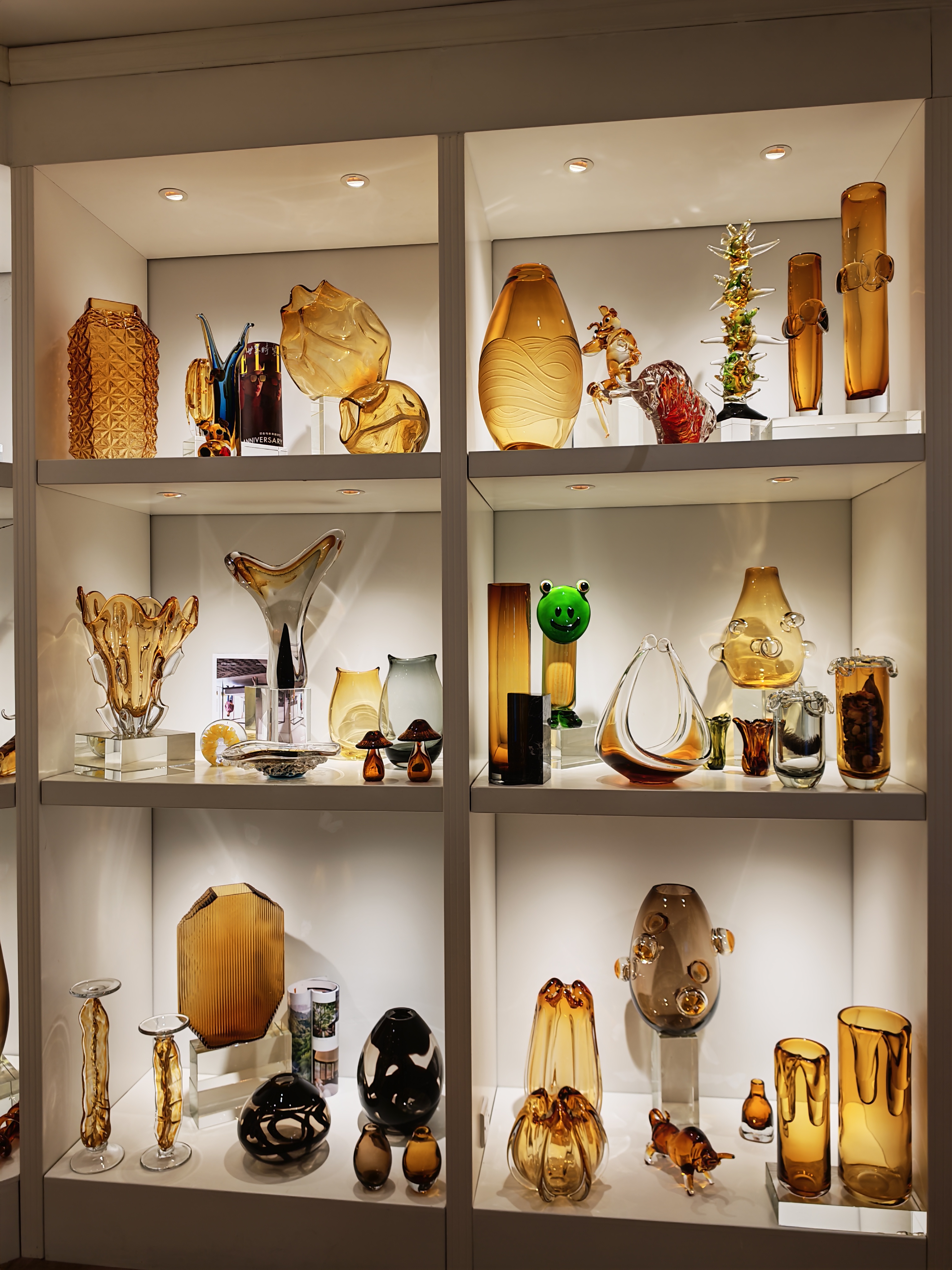 TIANHAOGELEI Glaze Glass Arts Crafts Wholesale Showroom 2025 (7)