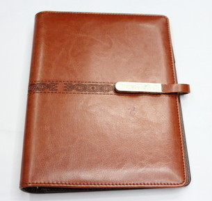 Loose Leaf note book, 0601-001