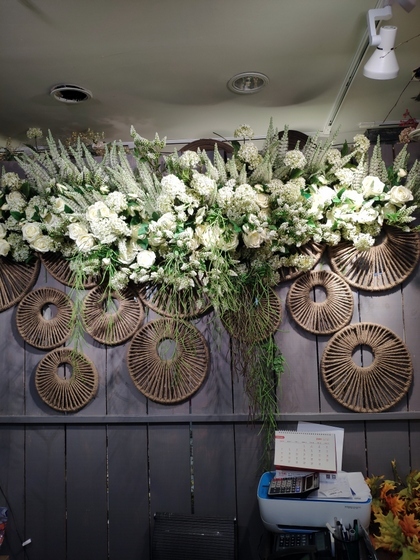 9182 LiuLanYing Flowers Showroom 000