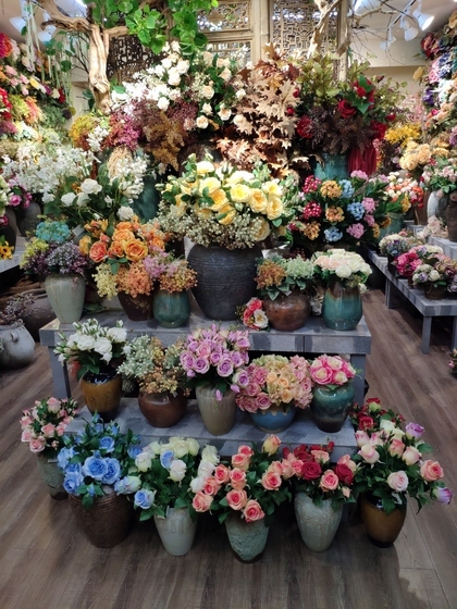 9182 LiuLanYing Flowers Showroom 003