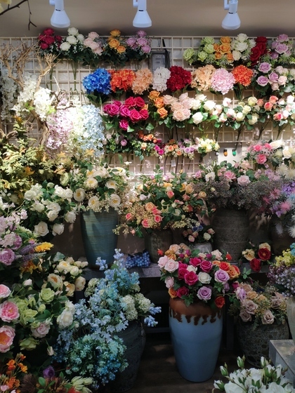 9182 LiuLanYing Flowers Showroom 005