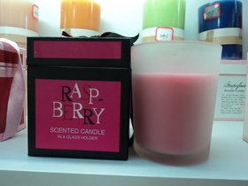 raspberry scented candles